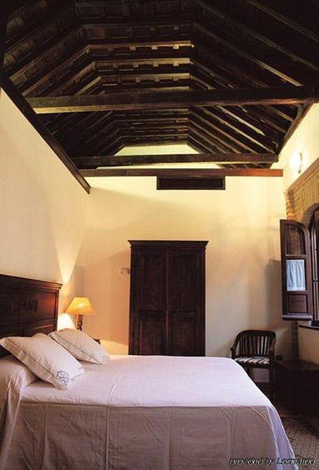 El Ladron De Agua Palacete Granada Zimmer foto